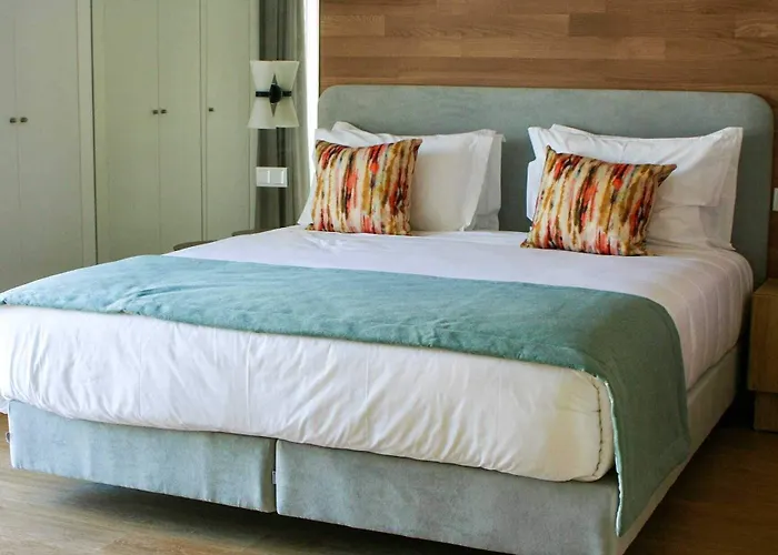 Cascais City & Beach Hotel