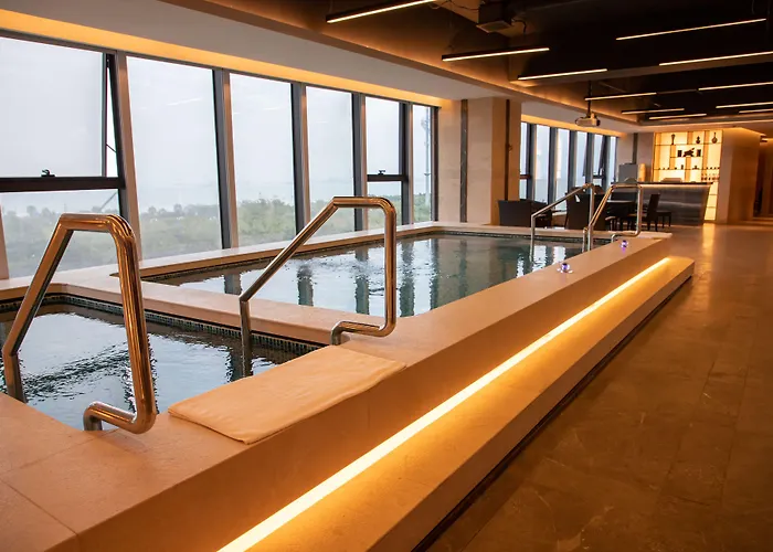 Wyndham Grand Plaza Royale Yuzhou Xiamen Wuyuan Bay