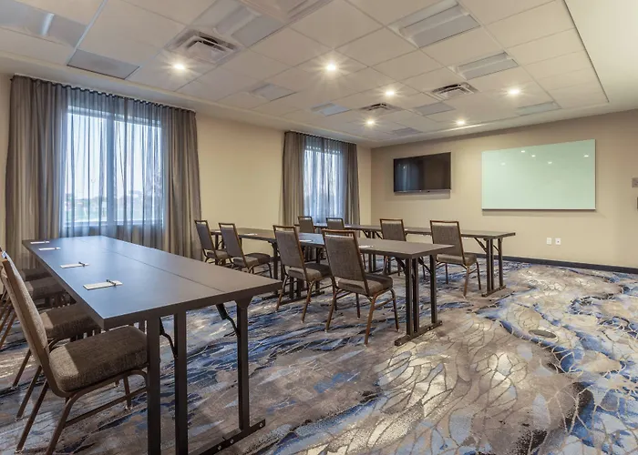 Fairfield Inn & Suites Franklin