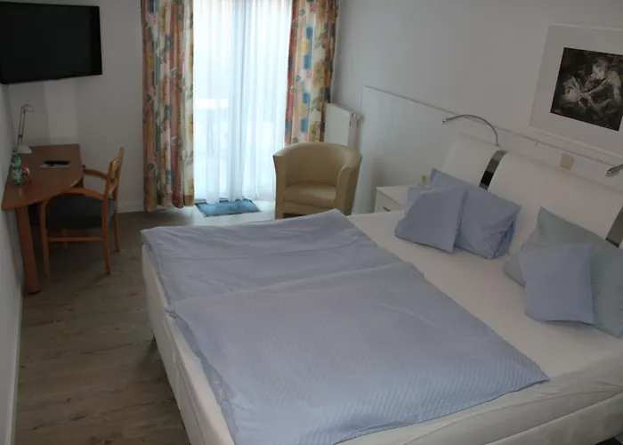 Hotel Zum Goldenen Wagen