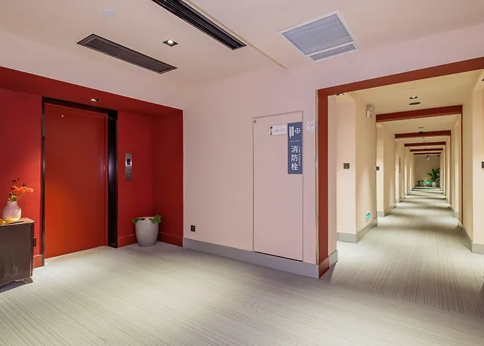 Pace Hotel Suzhou Guanqian Branch