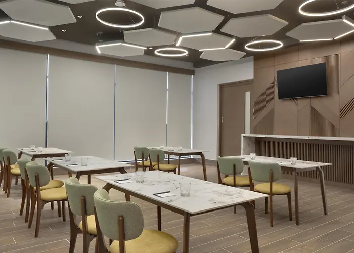 Hyatt Place Windsor