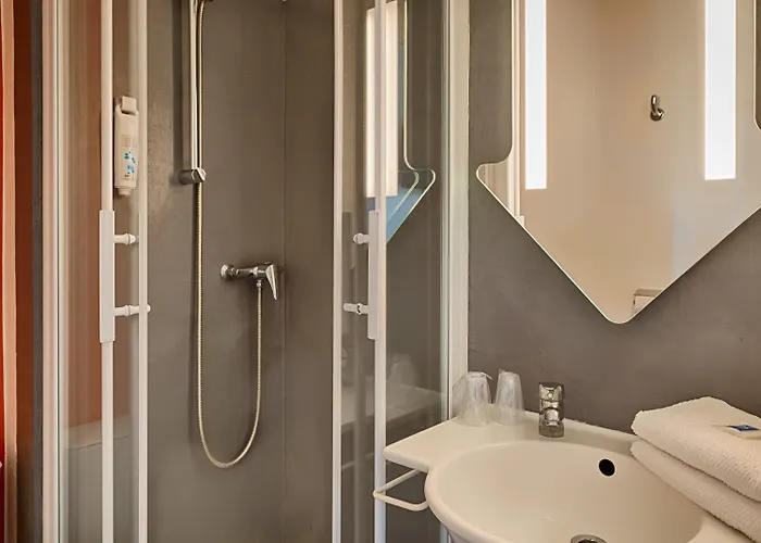 Ibis Budget Redon