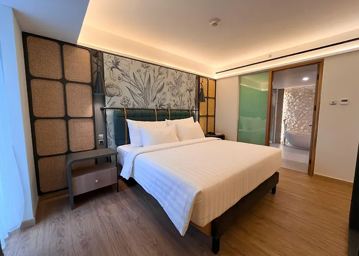 Luminor Hotel Legian Seminyak - Bali