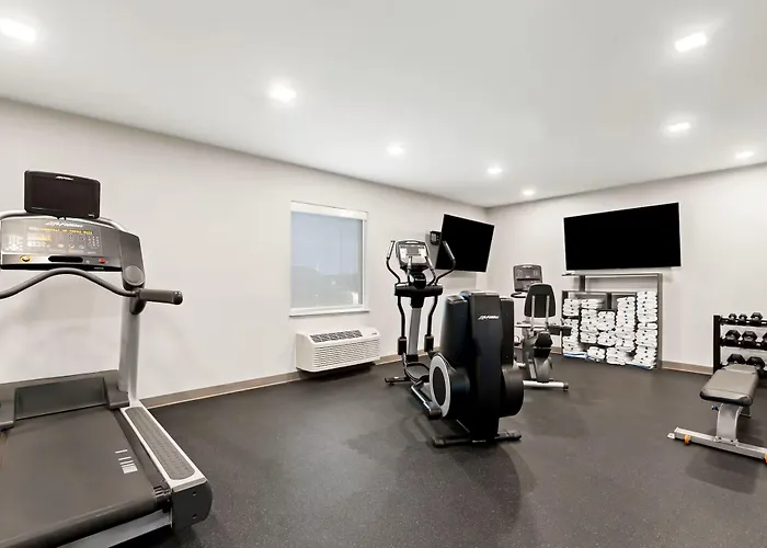 Holiday Inn Express & Suites George - Quincy South By Ihg