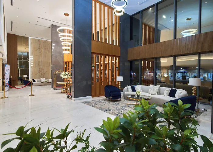 Platinum Hotel
