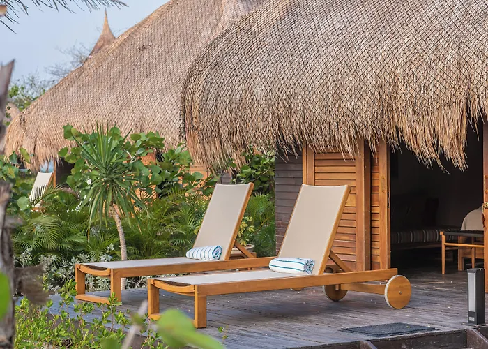 Acasi Rustic Beach