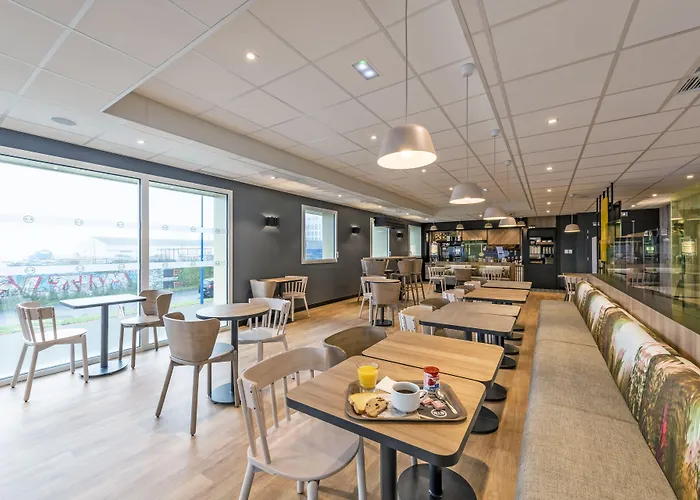 B&B Hotel Brest Centre Port De Commerce