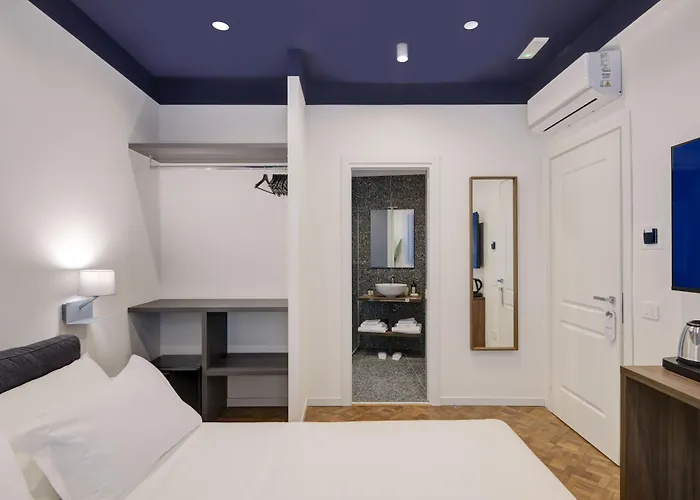Well Suites - Piazza dei Martiri