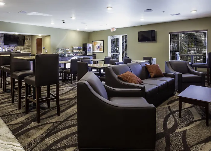 Cobblestone Inn & Suites - Brookville
