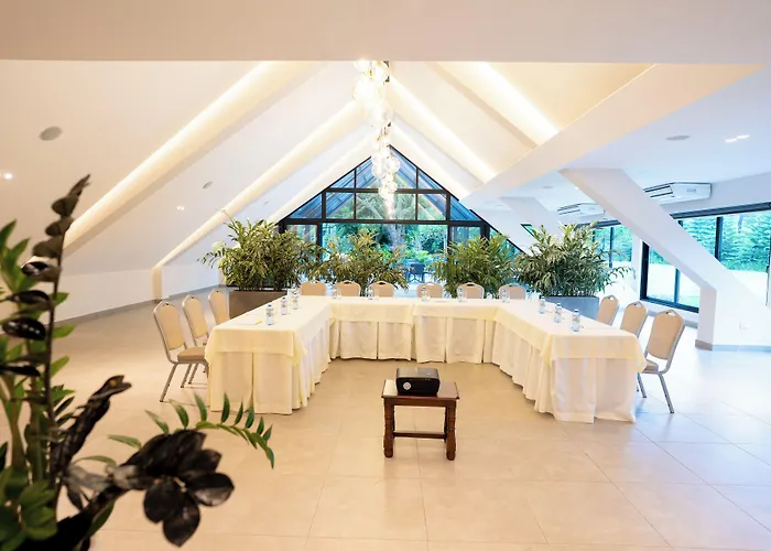 Hotel Pinar Dorado By Hotel Gran Jimenoa