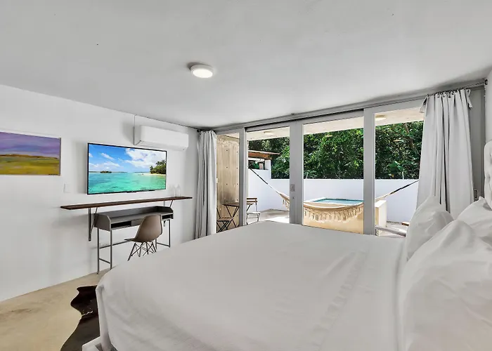 Viento Beach Lodge
