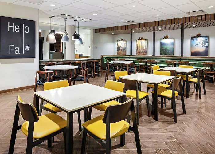 Fairfield Inn & Suites By Marriott Queensbury Glens Falls/Lake George