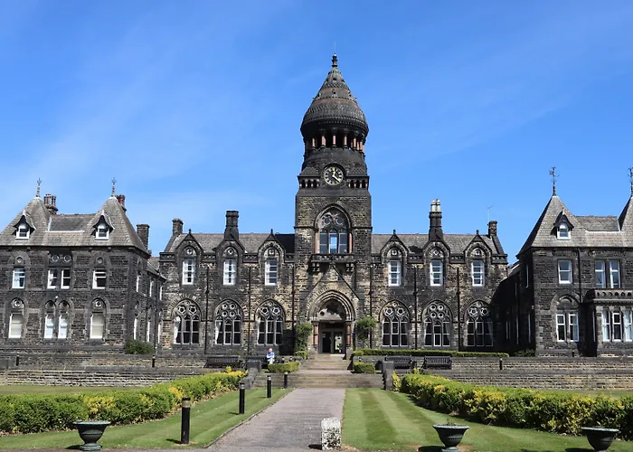 Hinsley Hall