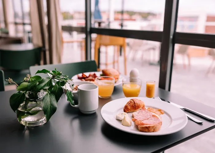 Badholmen Restaurang & Hotell