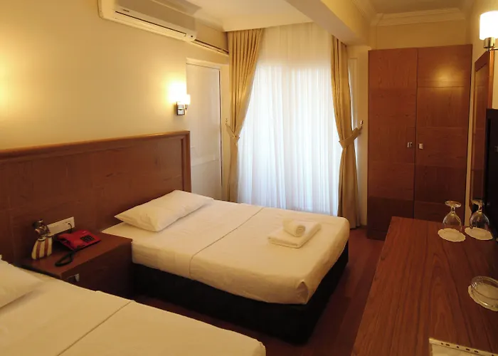 Ucem Hotel Golden Sea
