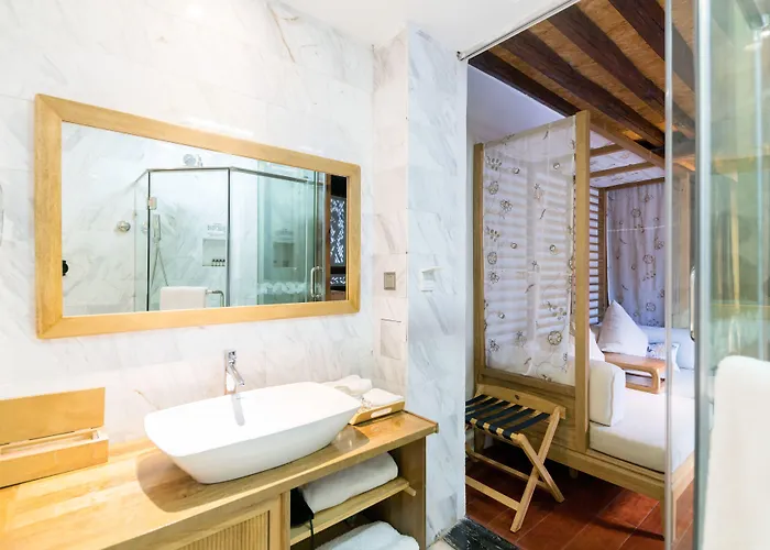 Dali Old Courtyard Boutique Inn