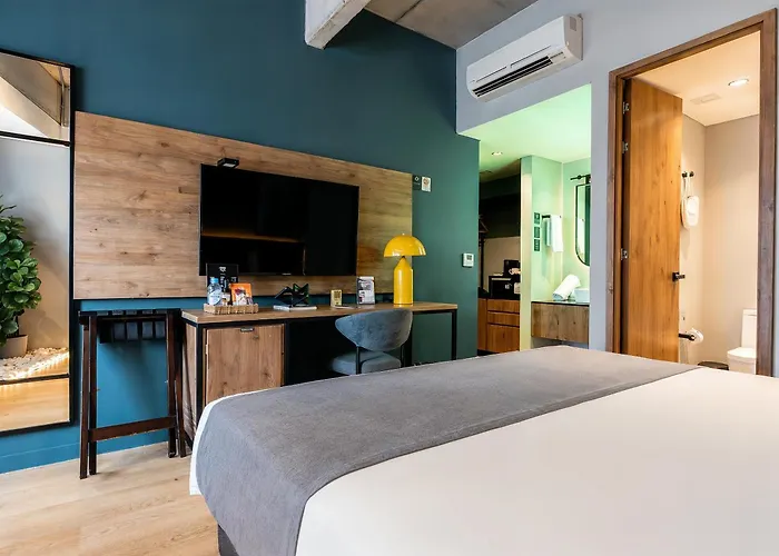 Hashtag 98 Hotel By Jalo