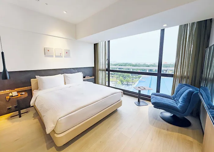 Hsin Hotel