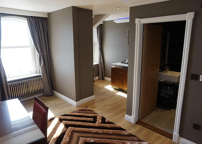 Halvard Hotel