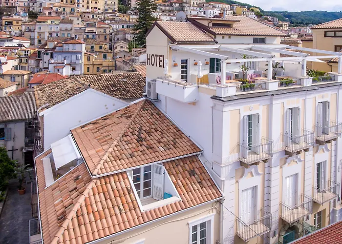 Piccolo Grand Hotel