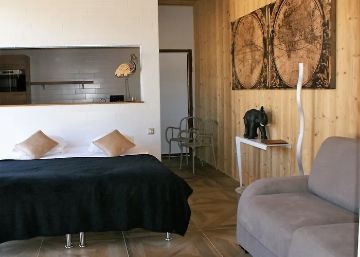 What Else Hotel