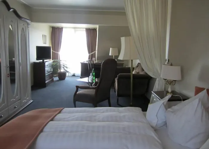 Hotel Rheinischer Hof