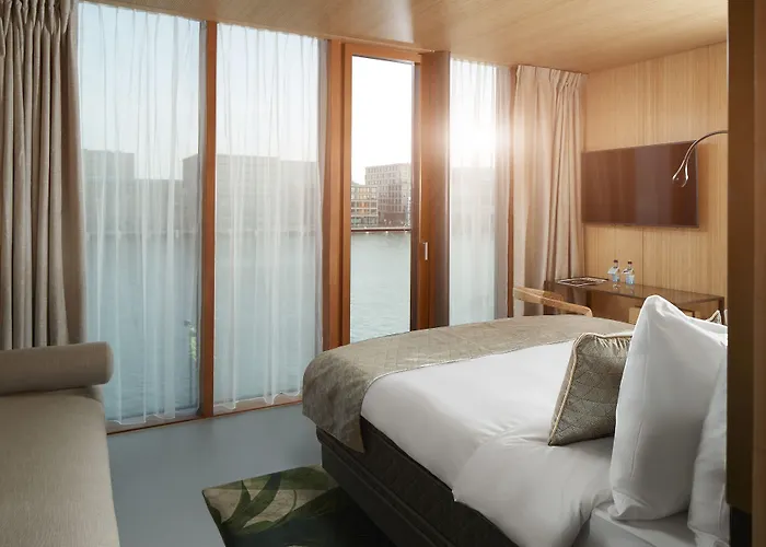 Hotel Jakarta Amsterdam