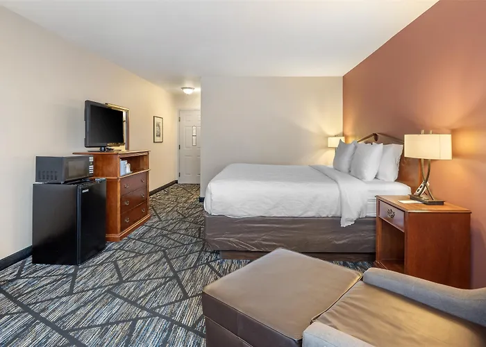 Surestay Plus Hotel By Best Western Auburn