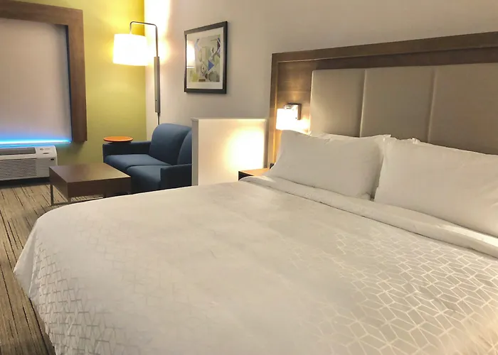 Holiday Inn Express & Suites Raleigh Airport - Brier Creek By Ihg