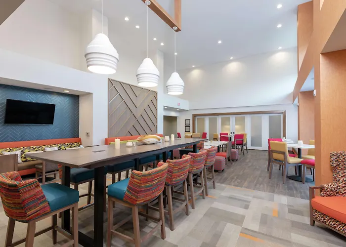 Hampton Inn & Suites Xenia Dayton