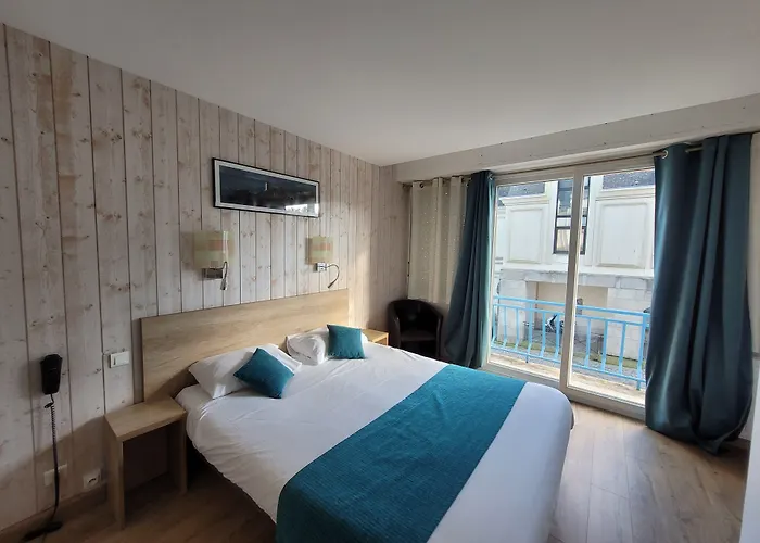 Brit Hotel Des Halles