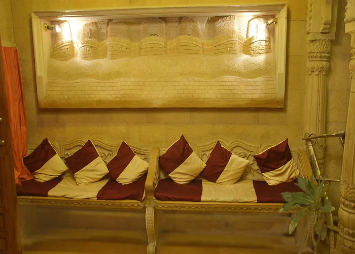 Hotel Lal Garh Fort And Palace