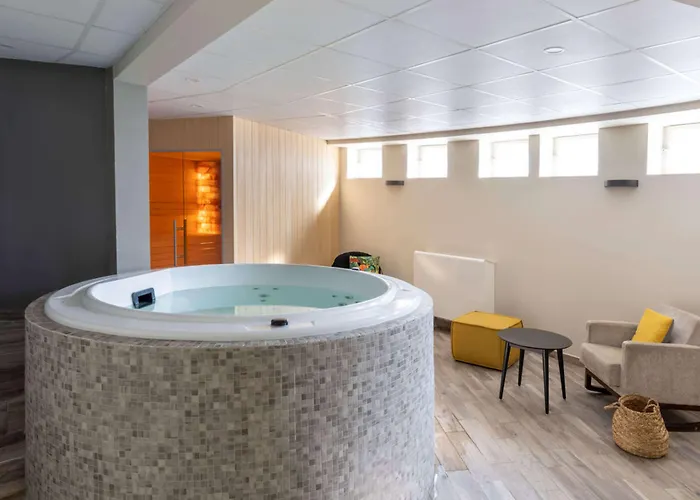BEST WESTERN La Porte des Châteaux