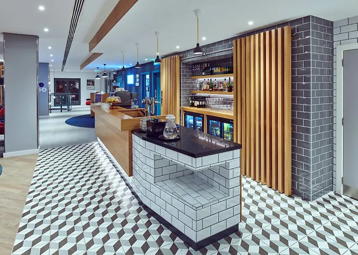 Holiday Inn Express Gibraltar By Ihg