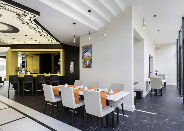Best Western Journel Nice Saint-Laurent-du-Var