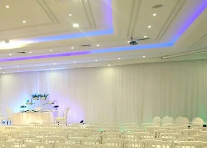 Andalucia Beach Hotel & Residence