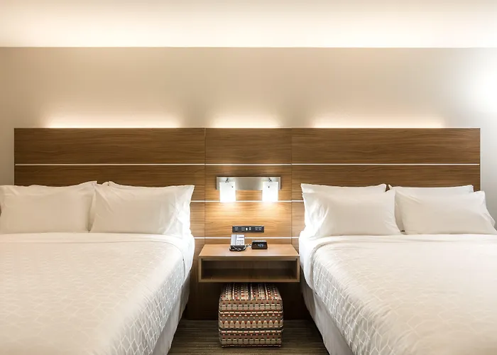 Holiday Inn Express & Suites Greenville S - Piedmont By Ihg