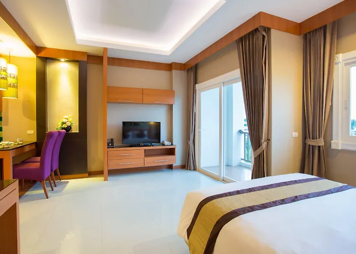 Romantic Khon Kaen Hotel