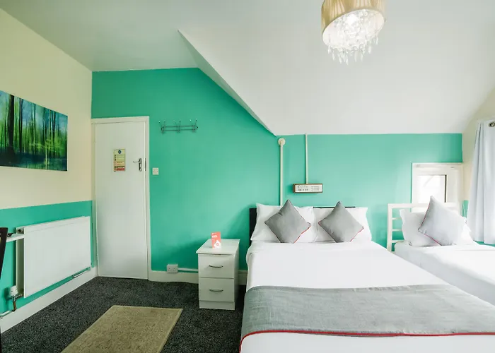 Devine Beach Hotel, Westcliff Southend-On-Sea