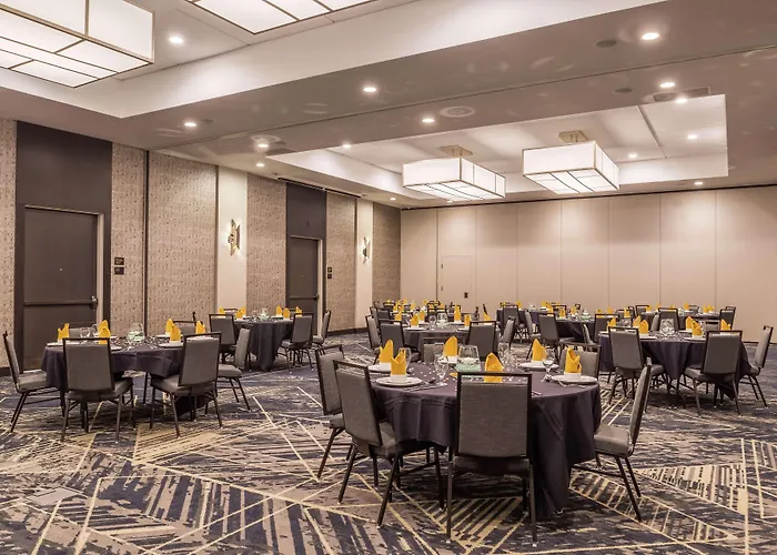 Doubletree By Hilton Lafayette East