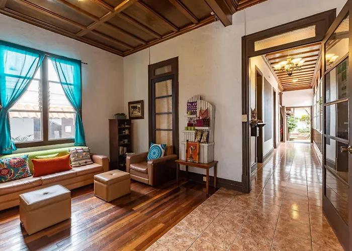 Alajuela City Hotel & Guest House