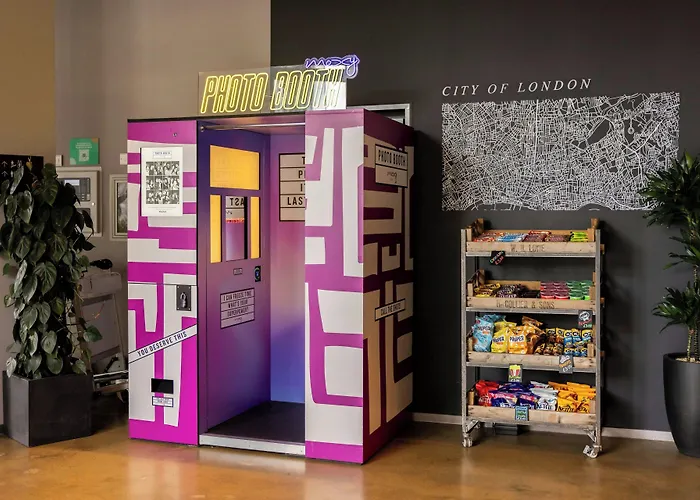 Moxy London Stratford