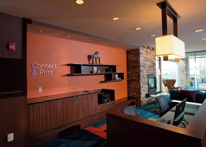 Fairfield Inn & Suites By Marriott Detroit Lakes