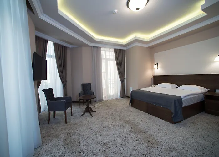 Boulevard Hotel