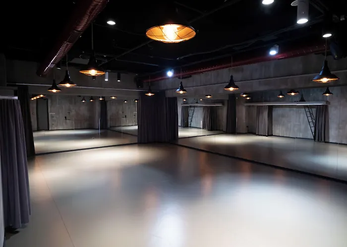Endless Art Hotel-Special Category