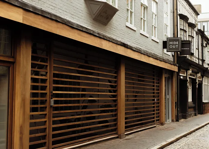 HIDEOUT Hotel