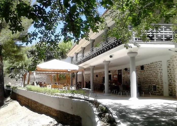 Balneario de Alicún de las Torres