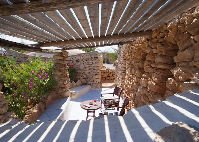 I Dammusi Di Borgo Cala Creta