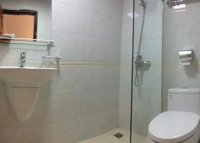 Jeanne Hotel